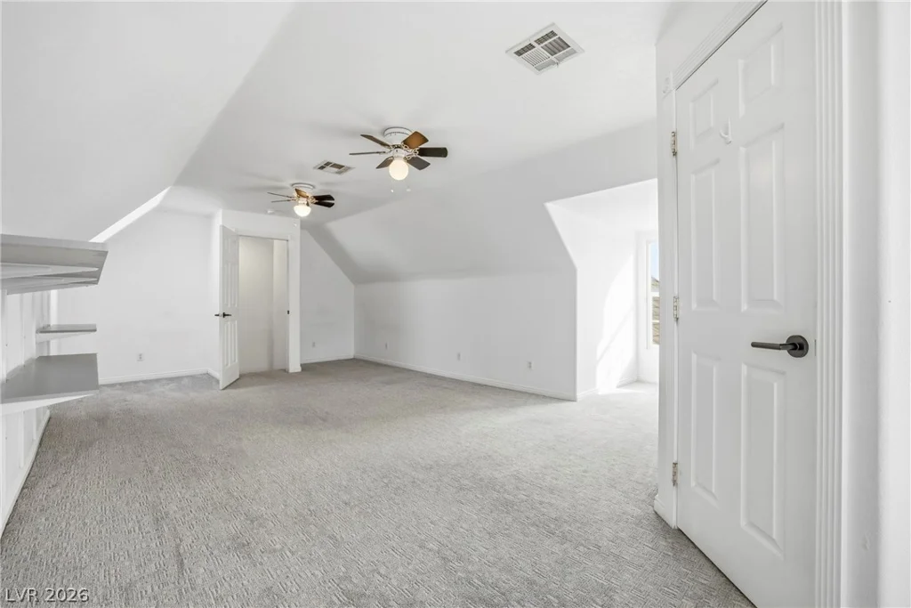 1352 Lake Valley, Logandale, NV 89021