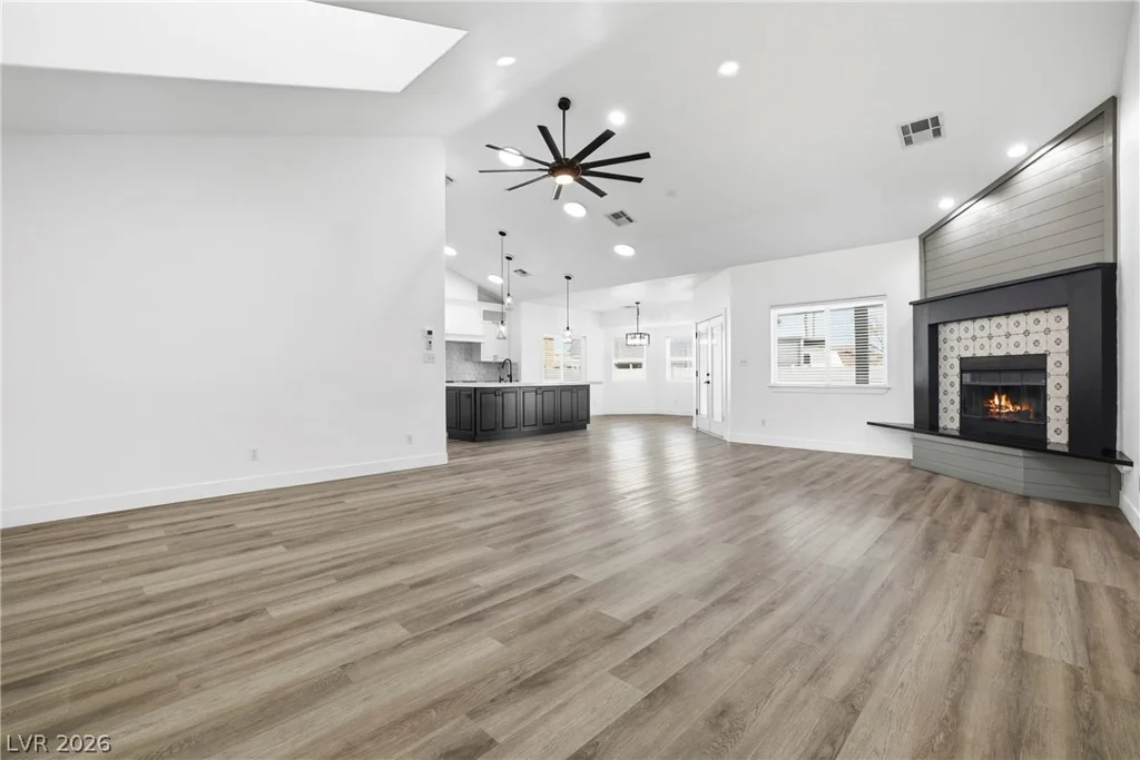 1352 Lake Valley, Logandale, NV 89021
