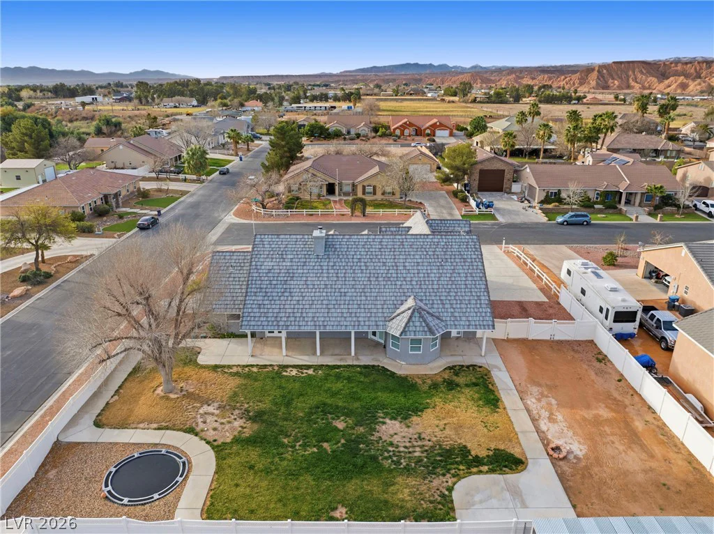 1352 Lake Valley, Logandale, NV 89021