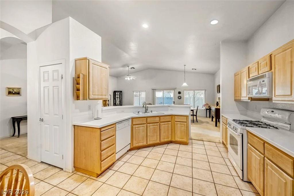 6112 Resort Ridge, Las Vegas, NV 89130