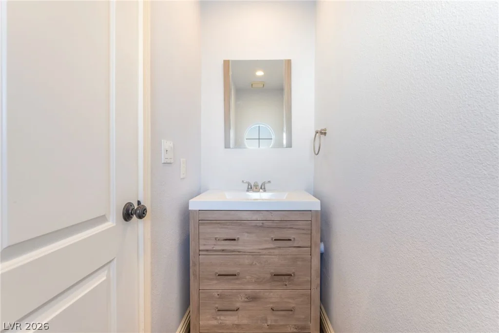 7641 Sea Cliff, Las Vegas, NV 89128