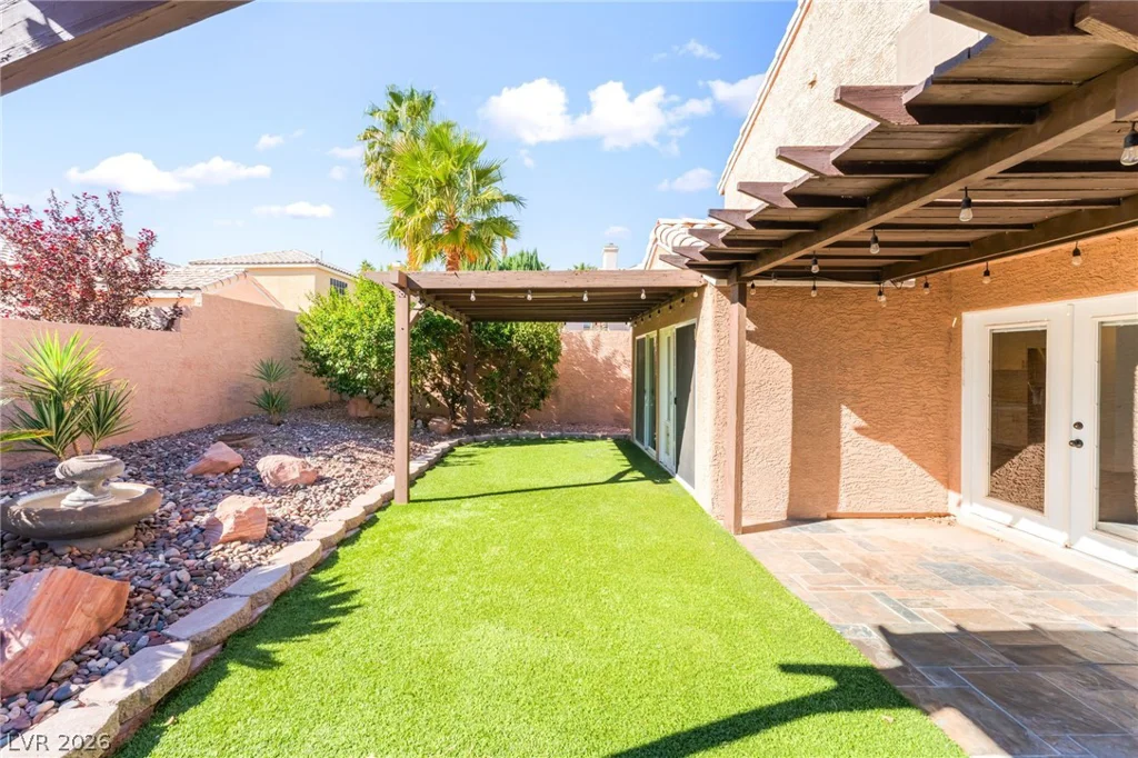7641 Sea Cliff, Las Vegas, NV 89128