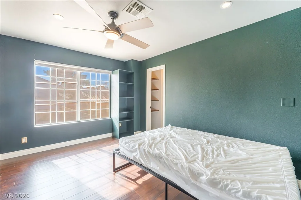 7641 Sea Cliff, Las Vegas, NV 89128