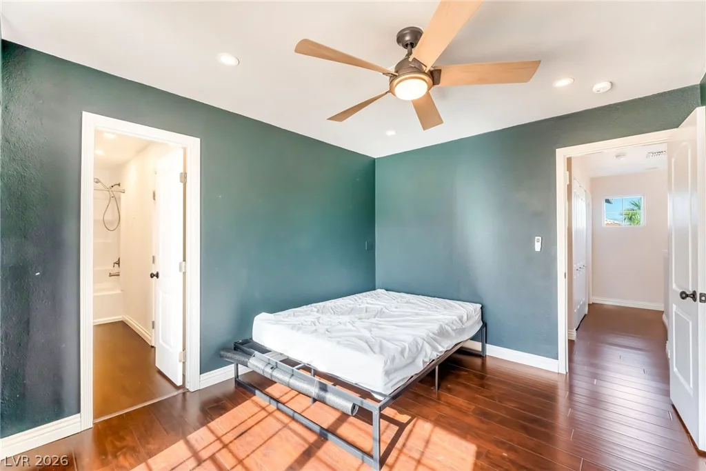 7641 Sea Cliff, Las Vegas, NV 89128