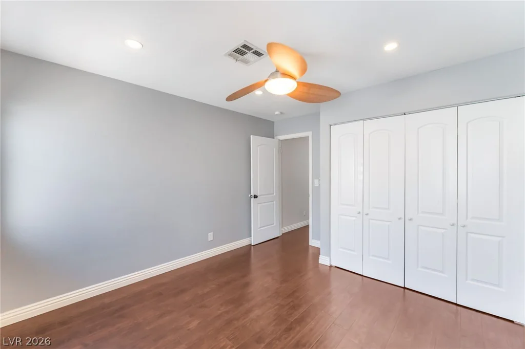 7641 Sea Cliff, Las Vegas, NV 89128