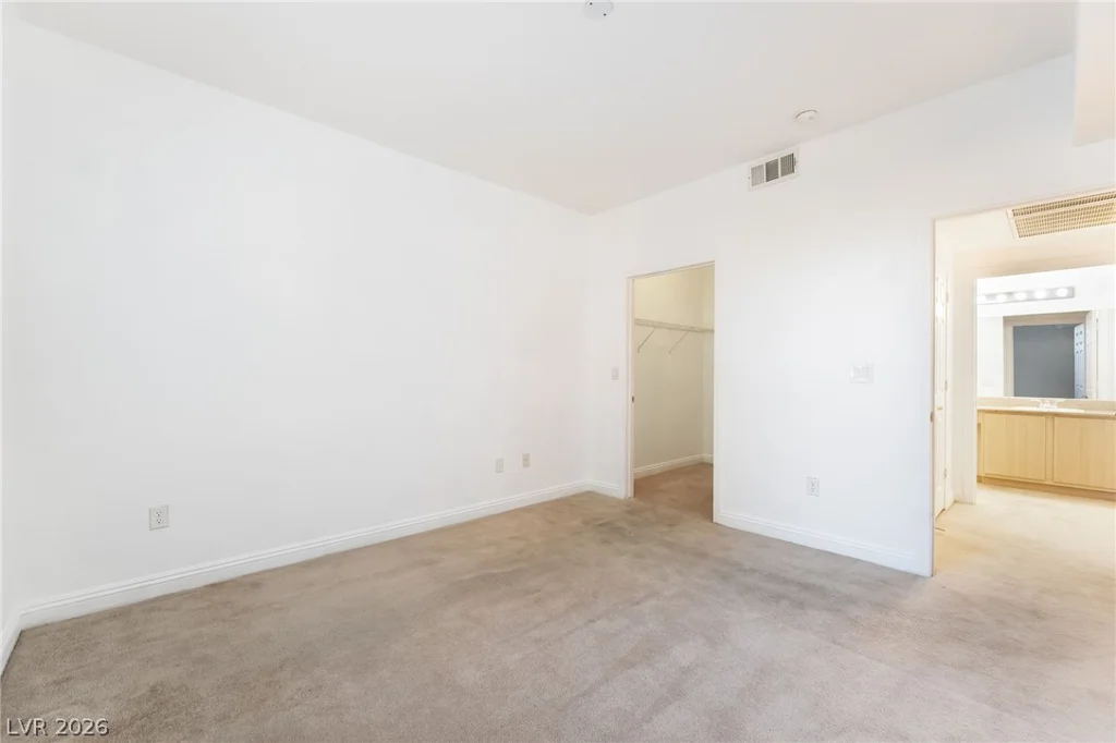 8000 Badura, Las Vegas, NV 89113