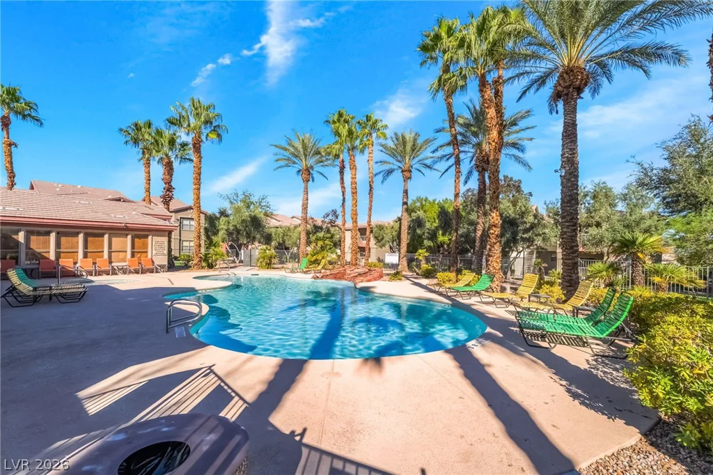8000 Badura, Las Vegas, NV 89113