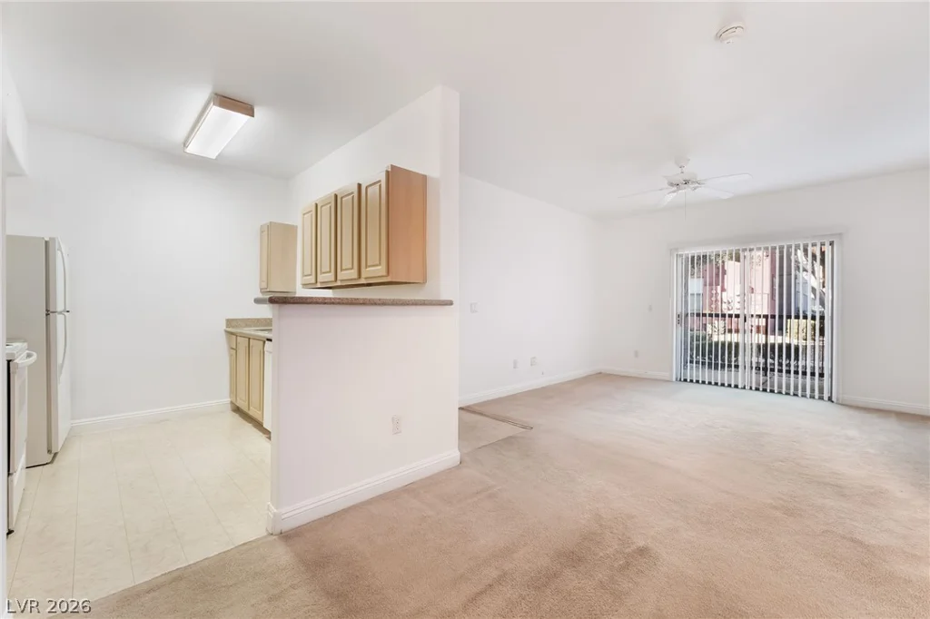 8000 Badura, Las Vegas, NV 89113