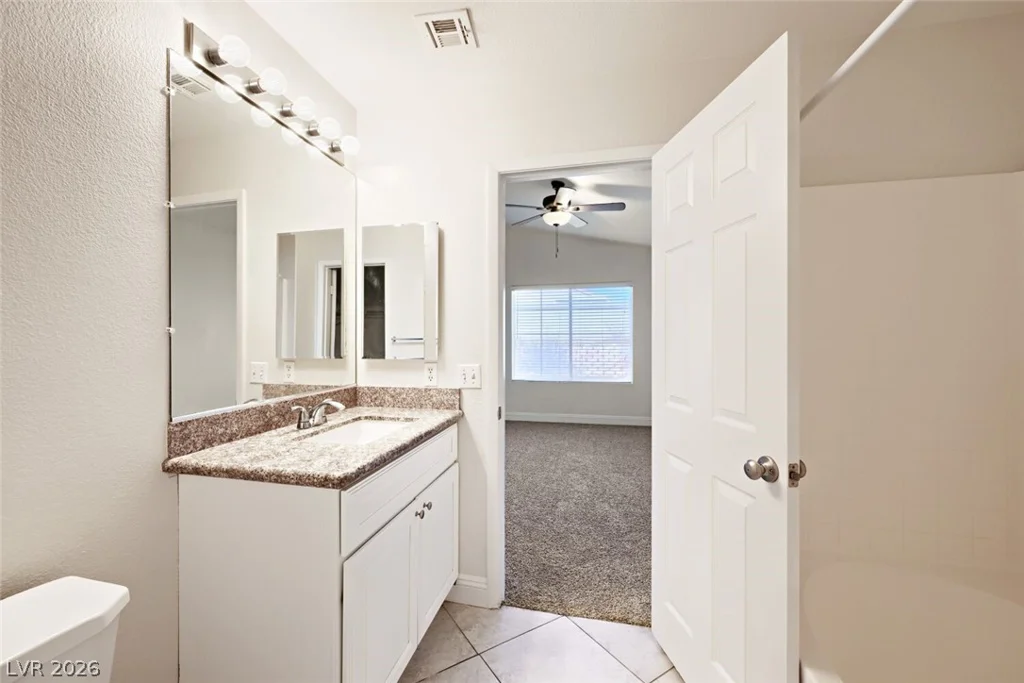5519 Los Lobos, North Las Vegas, NV 89031