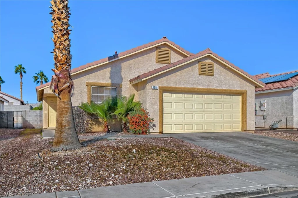 5519 Los Lobos, North Las Vegas, NV 89031