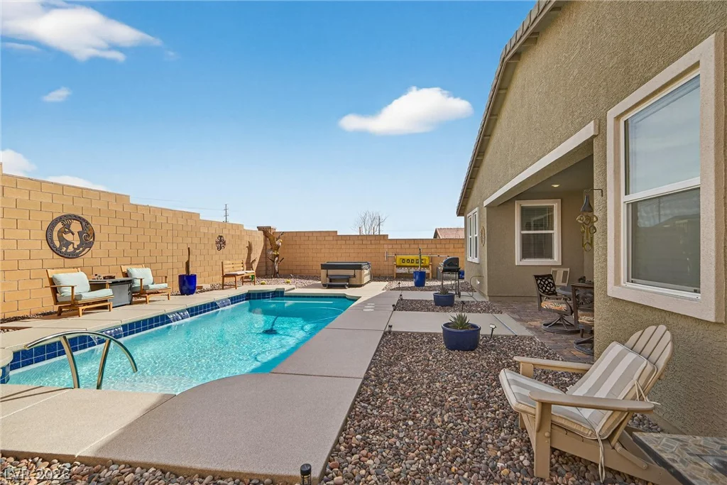 6134 Avery Pointe, Las Vegas, NV 89166