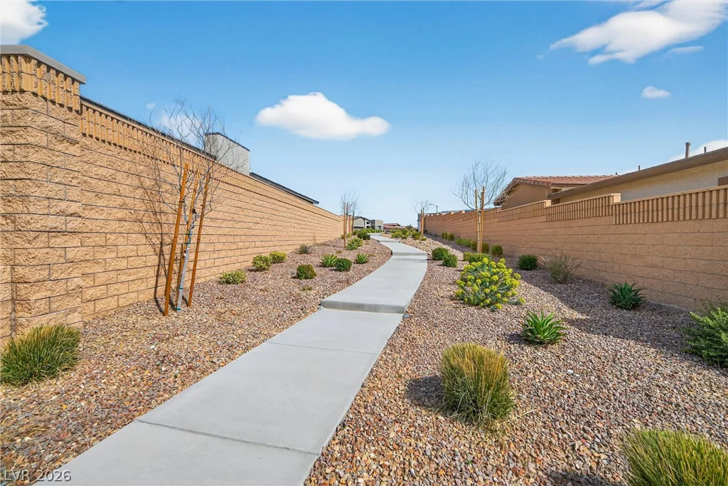 6134 Avery Pointe, Las Vegas, NV 89166