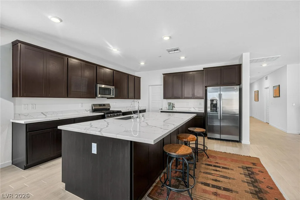 6134 Avery Pointe, Las Vegas, NV 89166