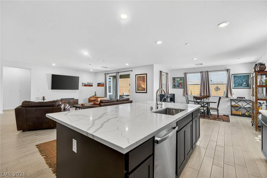 6134 Avery Pointe, Las Vegas, NV 89166
