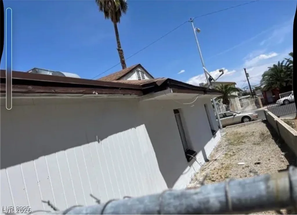2417 Saint George, North Las Vegas, NV 89030