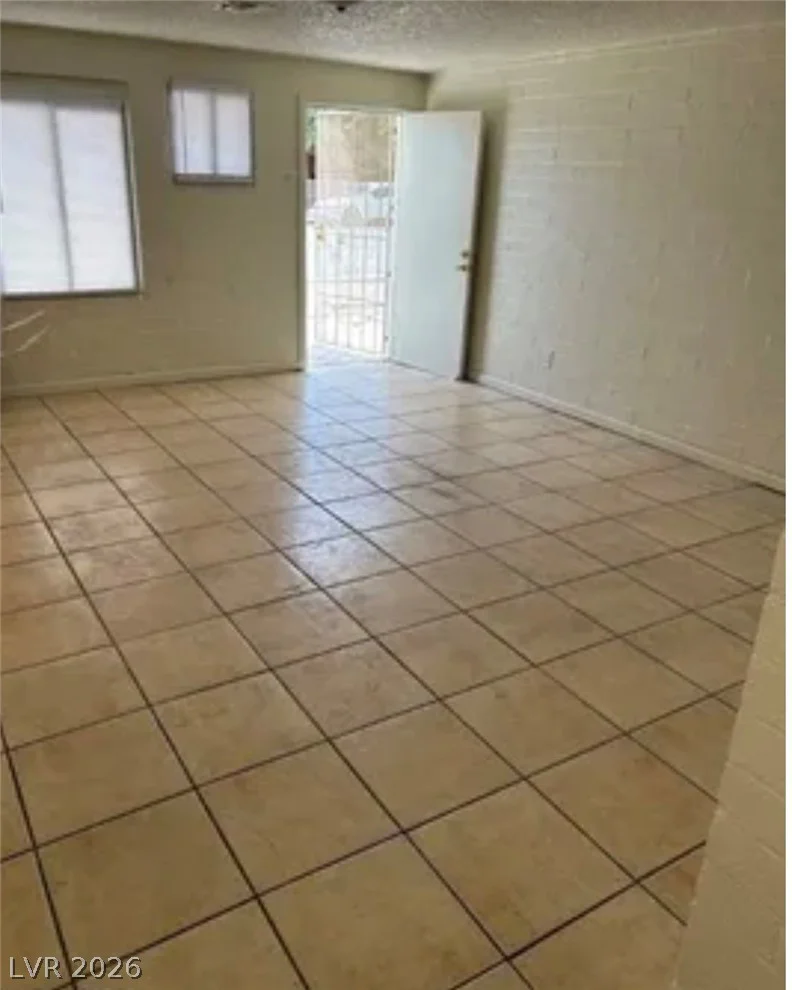 2417 Saint George, North Las Vegas, NV 89030
