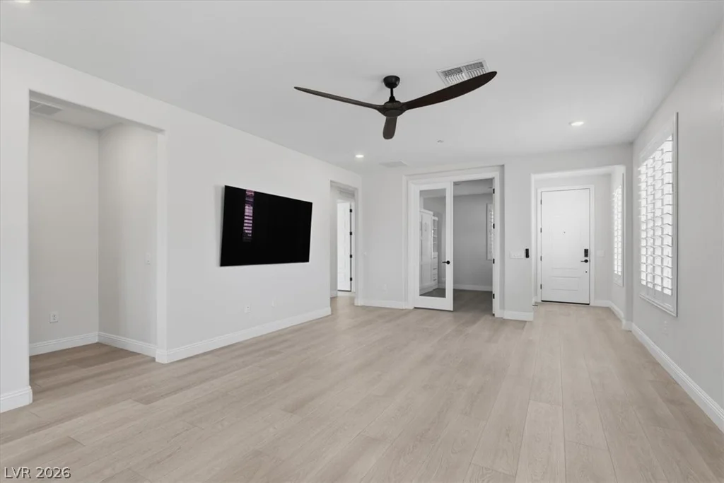 58 Lake Bluff, Henderson, NV 89011