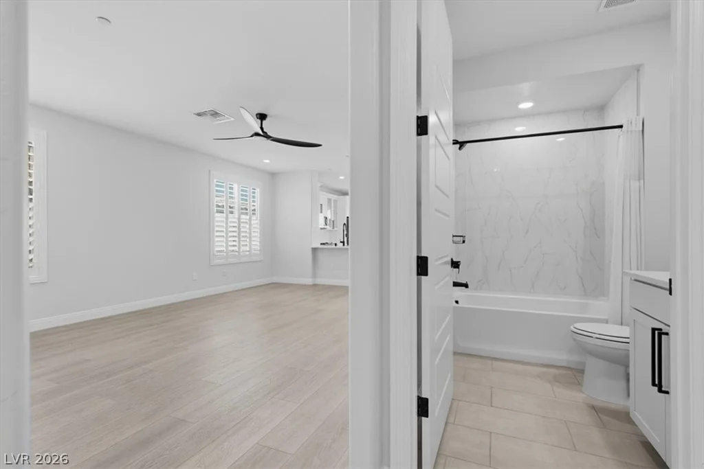 58 Lake Bluff, Henderson, NV 89011