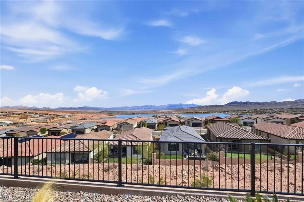 58 Lake Bluff, Henderson, NV 89011