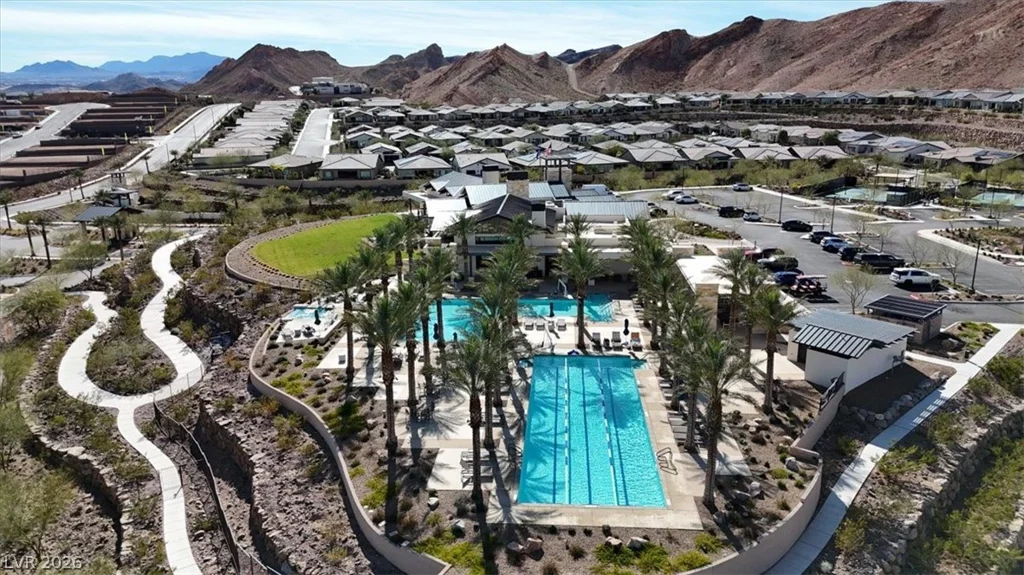 58 Lake Bluff, Henderson, NV 89011