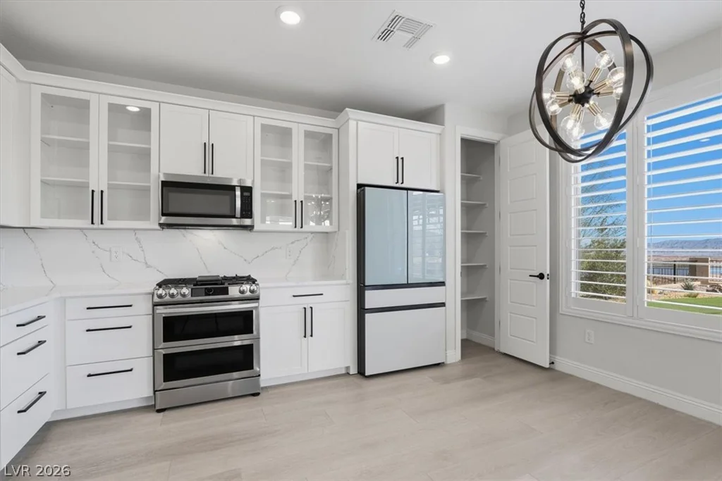 58 Lake Bluff, Henderson, NV 89011