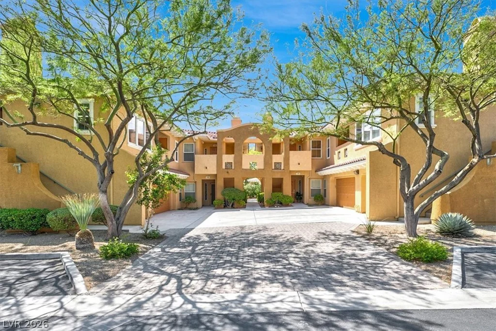 845 Canterra, Las Vegas, NV 89138