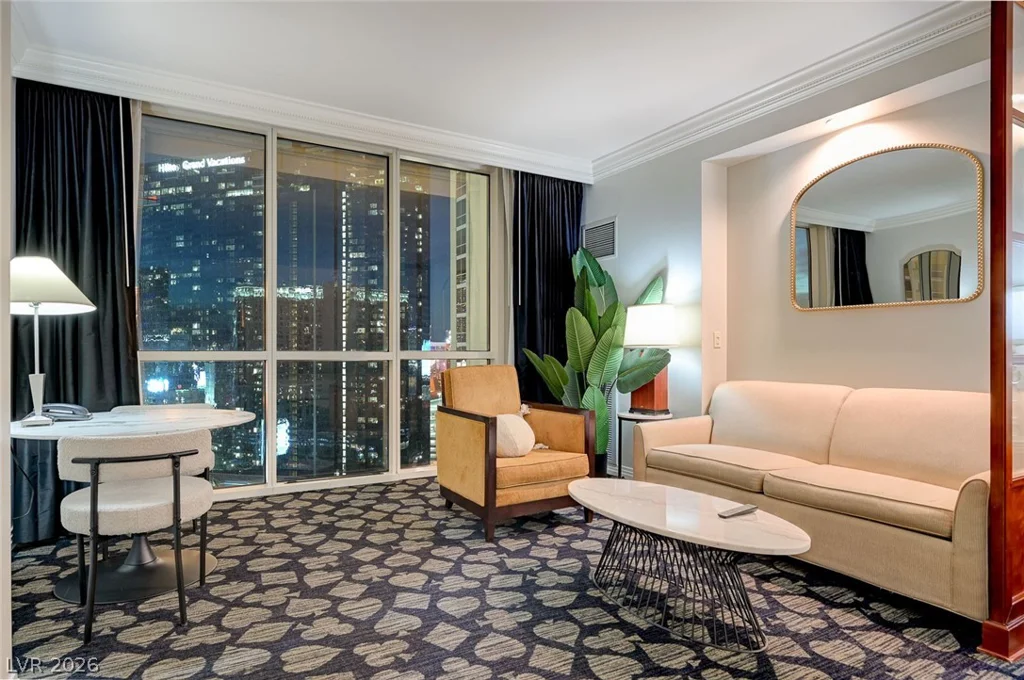 135 Harmon, Las Vegas, NV 89109