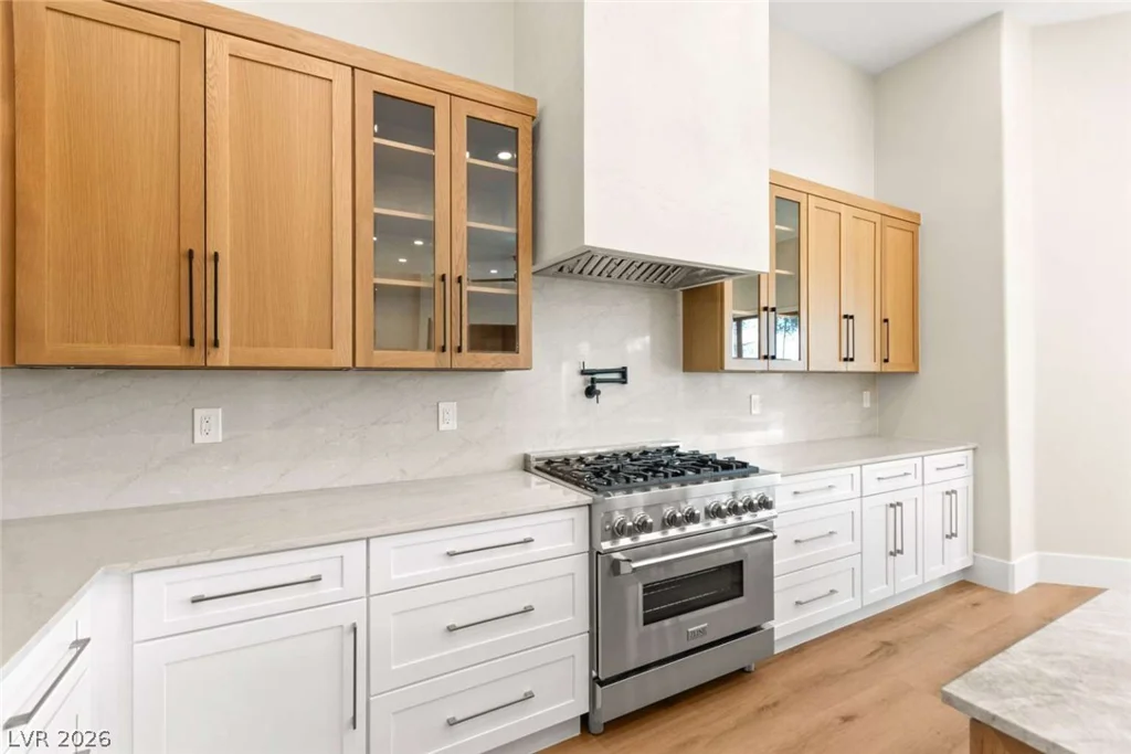 8649 Robinson Ridge, Las Vegas, NV 89117