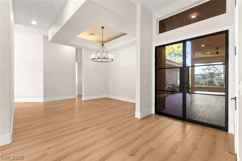 8649 Robinson Ridge, Las Vegas, NV 89117