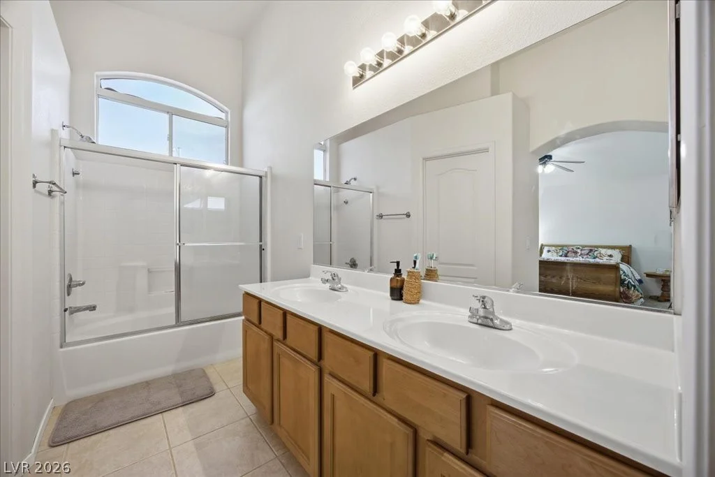 2502 Crafty Clint, Henderson, NV 89002