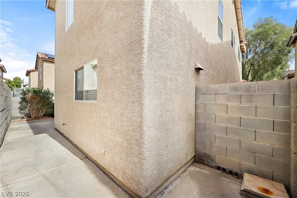 4961 Secret Rock, Las Vegas, NV 89122