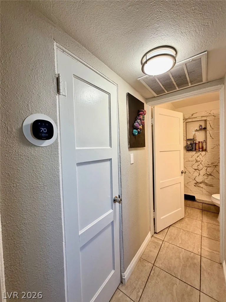 1622 Thelma, Las Vegas, NV 89104