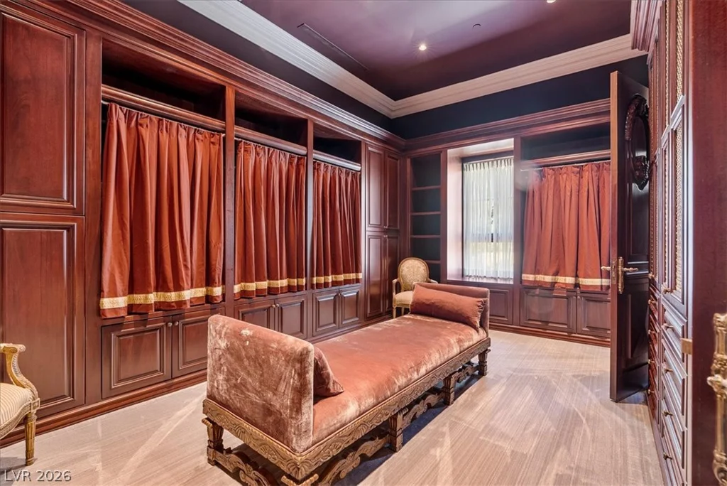 19 Eagles Landing, Las Vegas, NV 89141