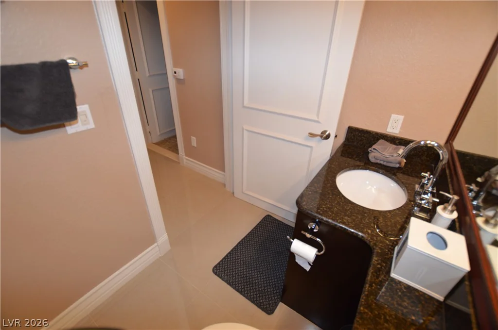 270 Flamingo, Las Vegas, NV 89169