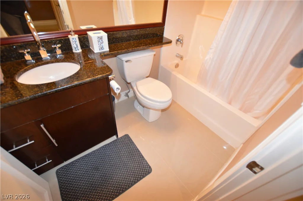 270 Flamingo, Las Vegas, NV 89169