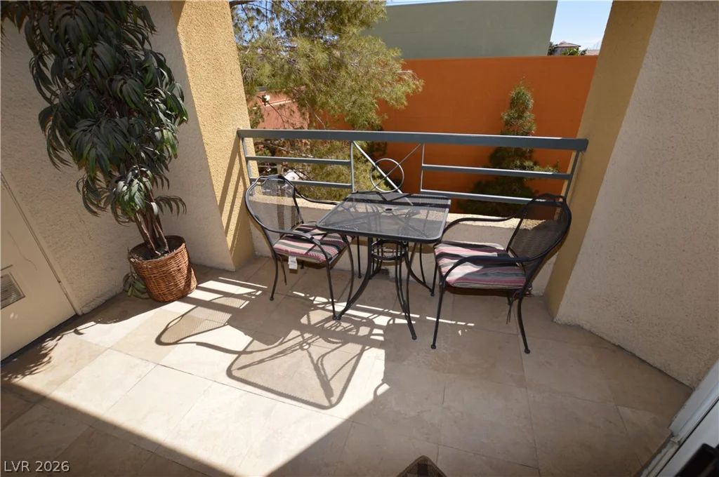 270 Flamingo, Las Vegas, NV 89169