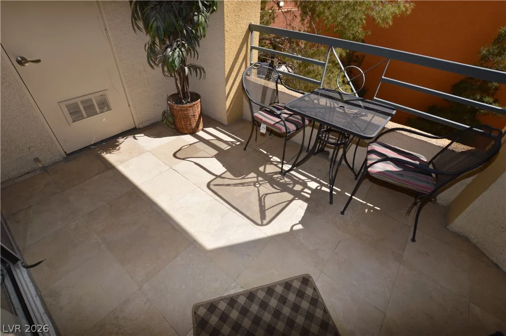 270 Flamingo, Las Vegas, NV 89169