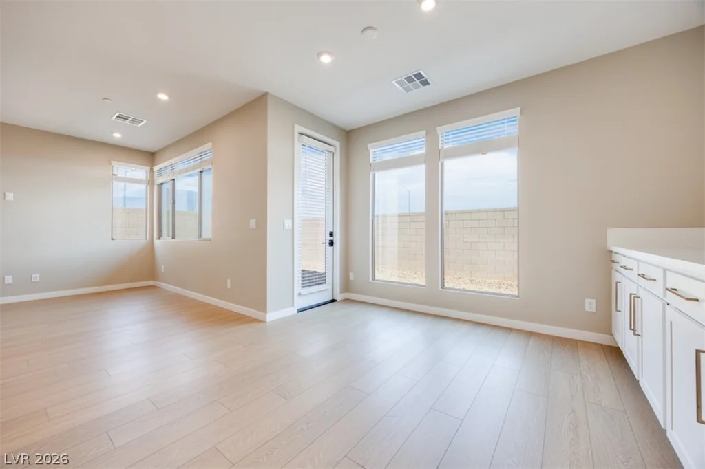 4352 Tallow Falls, Las Vegas, NV 89141