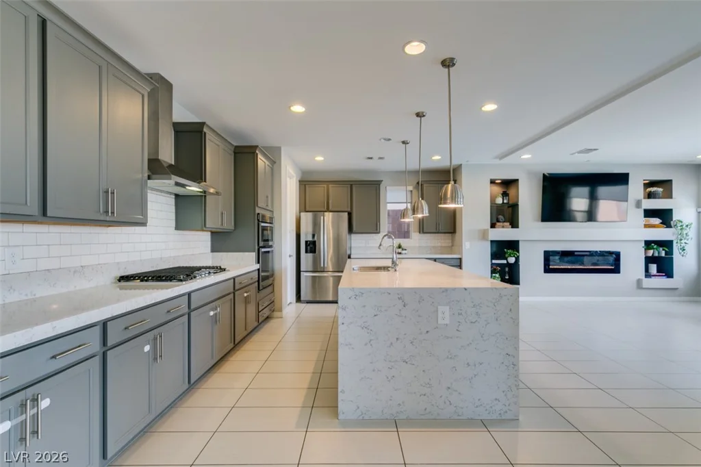10238 Kesington, Las Vegas, NV 89135