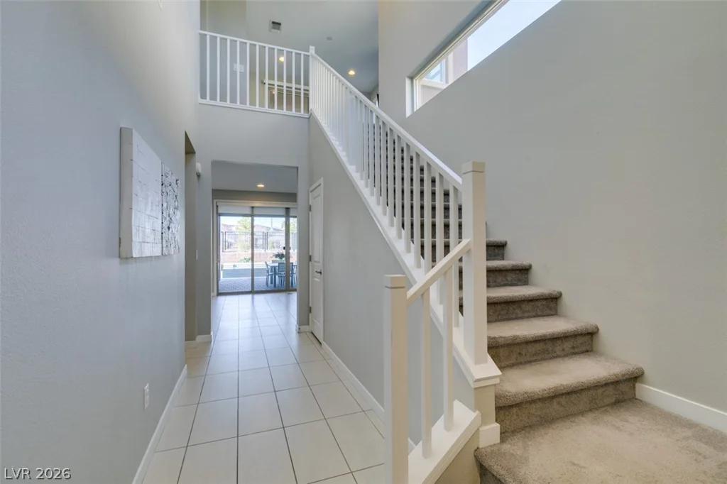 10238 Kesington, Las Vegas, NV 89135
