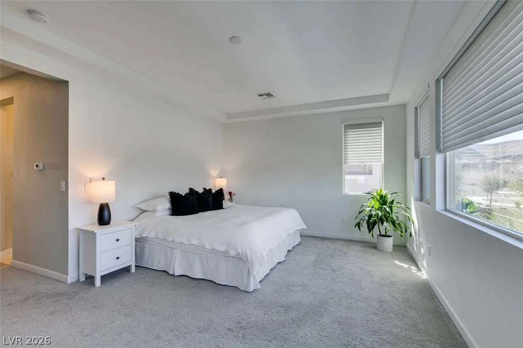 10238 Kesington, Las Vegas, NV 89135