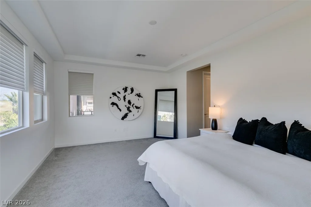 10238 Kesington, Las Vegas, NV 89135