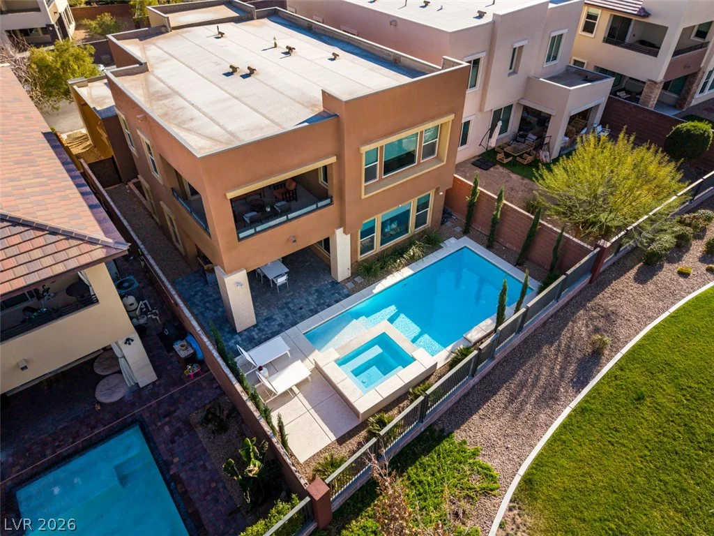 10238 Kesington, Las Vegas, NV 89135