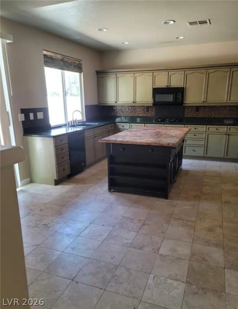 1700 Ravanusa, Henderson, NV 89052