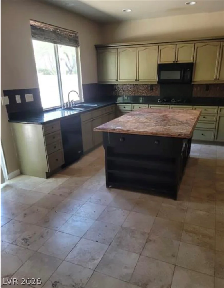 1700 Ravanusa, Henderson, NV 89052
