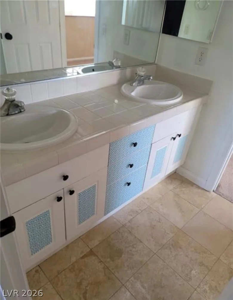 1700 Ravanusa, Henderson, NV 89052