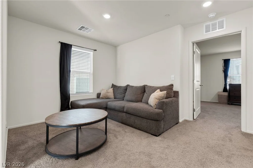 6136 Lily Garden, North Las Vegas, NV 89081