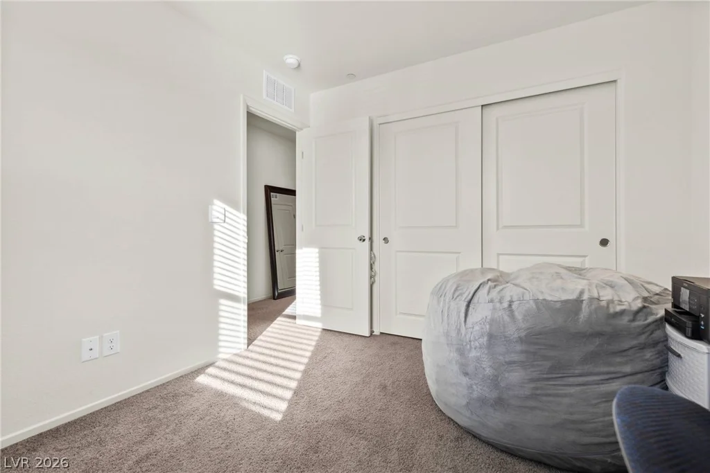 6136 Lily Garden, North Las Vegas, NV 89081