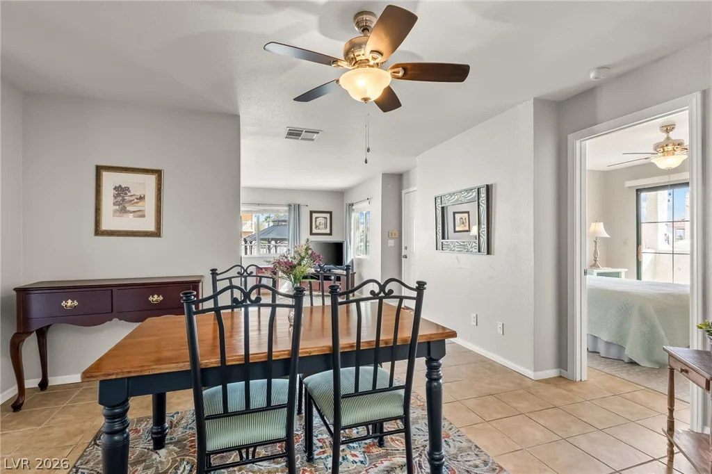 1940 Las Palmas, Laughlin, NV 89029