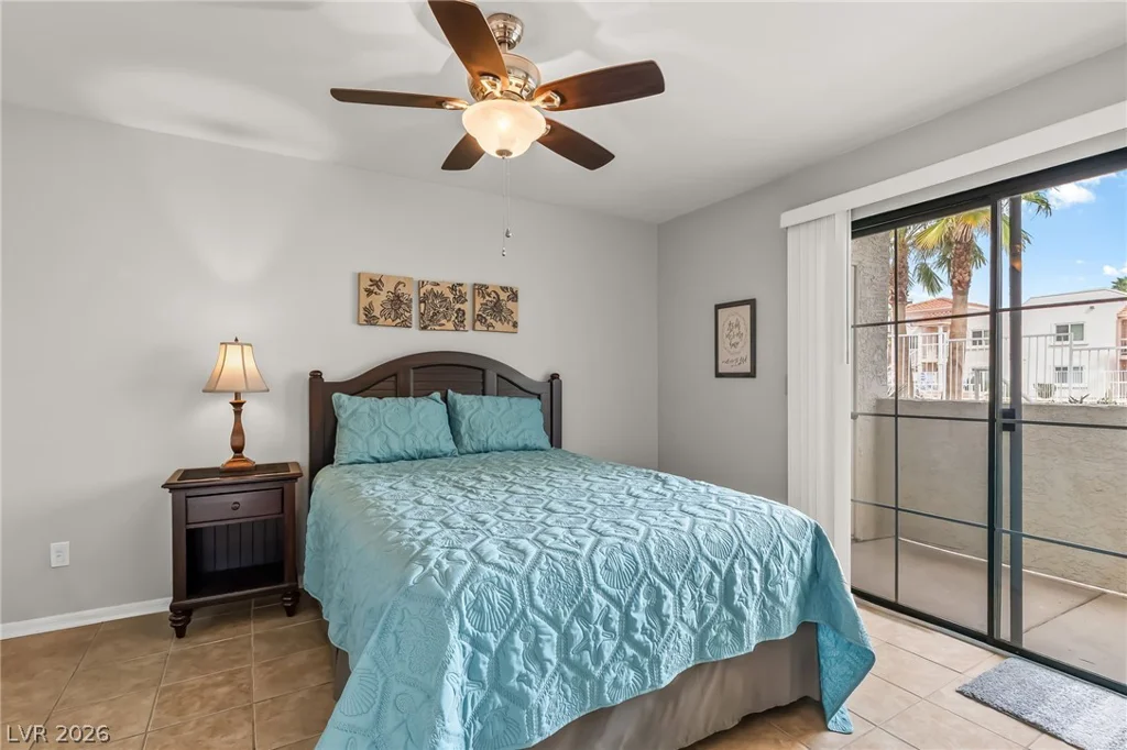 1940 Las Palmas, Laughlin, NV 89029